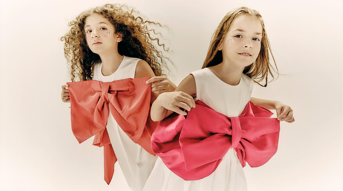 Amelie et Sophie DSK PLP Banner