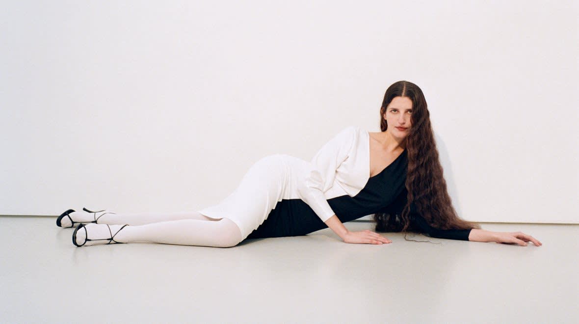 WEB 1180x660 - Paul Henry