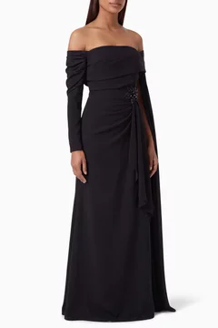 أسود