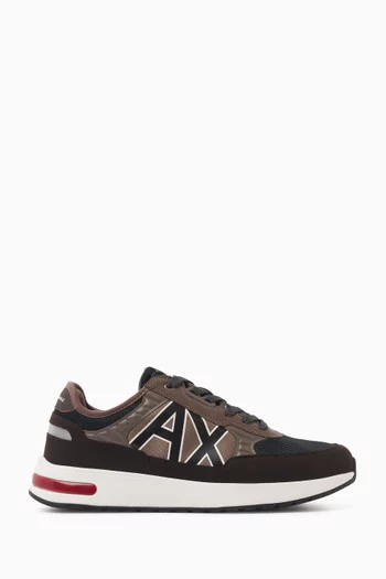 Dusseldorf Logo Sneakers in Mixed Materials