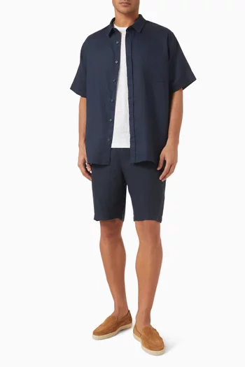Classic-fit Short-sleeve Shirt in Linen