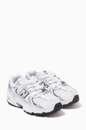 530 Sneakers in Mesh
