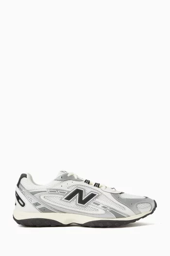 204L Sneakers in Mesh & Leather