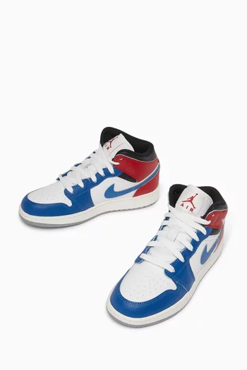 Air Jordan 1 Mid Sneakers in Leather