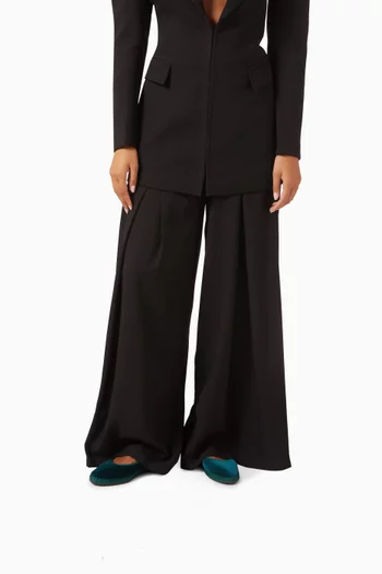 حذاء ليونور ماري جين بكعب مسطح مخمل