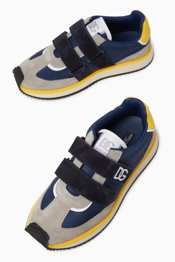 Velcro Sneakers in Suede & Mesh