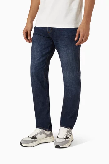 Lucky AX Low-top Sneakers