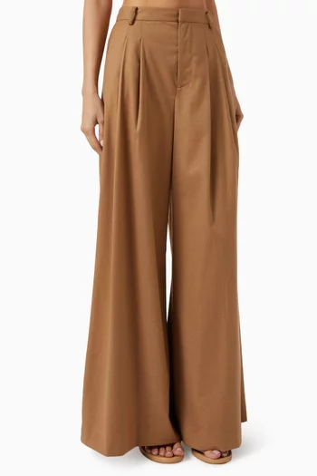 Chelsy Wide-leg Pants in Suiting Fabric