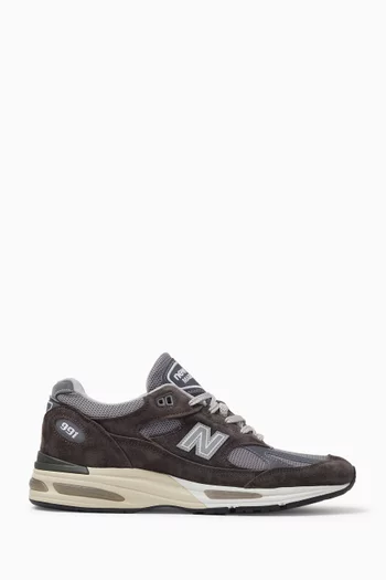 991v2 Sneakers in Suede & Mesh