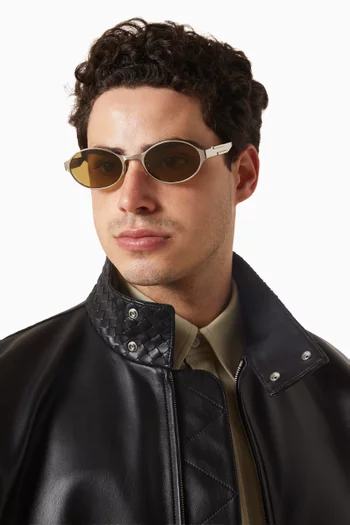 Oval Sunglasses in Metal
