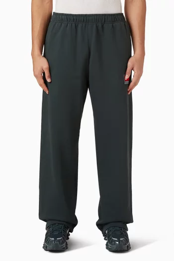 Solo Swoosh Sweatpants in Fleece