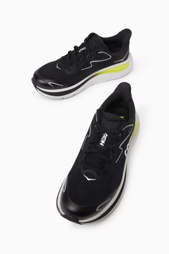 Clifton 10 Sneakers