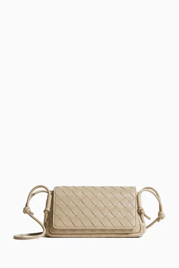 Notturno Pouch Bag in Intrecciato Nappa Leather