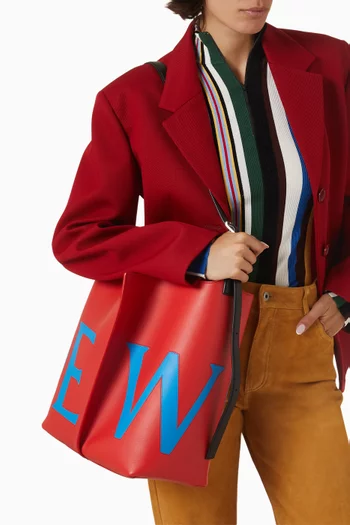 Large Bilbao Bucket Bag in Leather