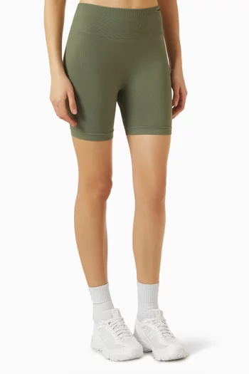 Form Seamless Cropped Shorts