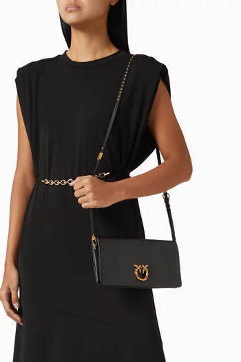 Click Soft Horizontal Crossbody Clutch in Leather