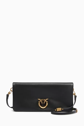Click Soft Horizontal Crossbody Clutch in Leather