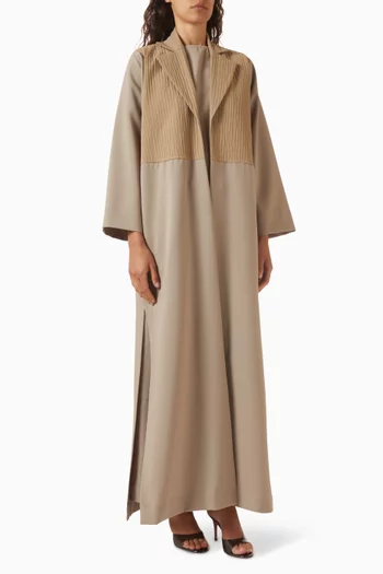 طقم من أربع قطع