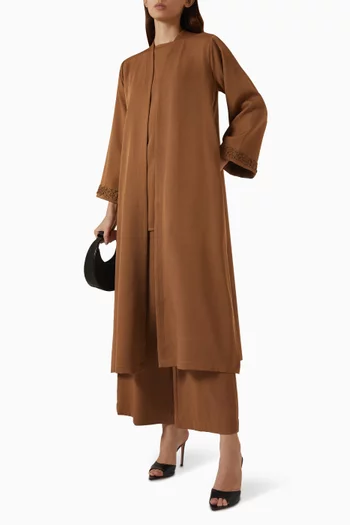 طقم من أربع قطع