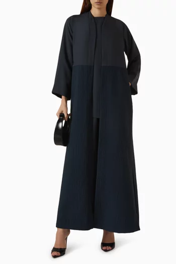 طقم عباية من أربع قطع