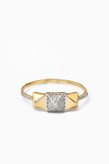 Three Pyramids Diamond Ring in 18kt Yellow Gold