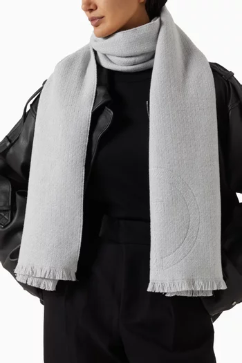 Logo Scarf in Wool