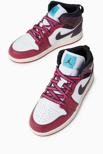 Jordan 1 Mid SE Sneakers in Leather