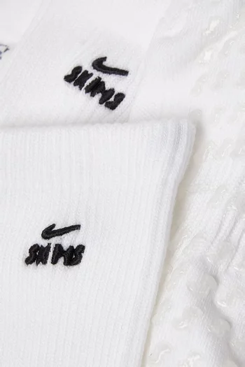 Dri-Fit Pilates Grip Crew Socks