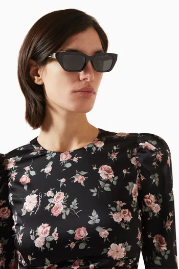 Cat-eye Sunglasses in Acetate