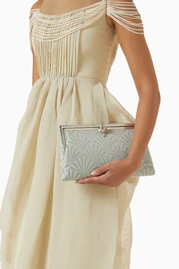 Scallops Grace Clutch