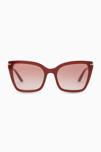 Cat-eye Sunglasses in Acetate