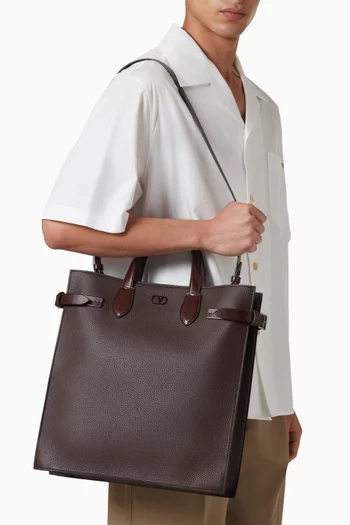 Medium Antibes Shopping Bag in Leather