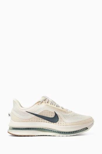 Pegasus Premium Sneakers in Mesh