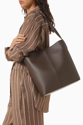 Kaia Bucket Bag in Leather