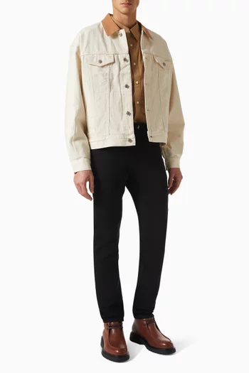Classic Tapered Jeans in Denim