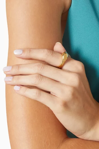 Chloe Ring in 18kt Gold-plated Sterling Silver