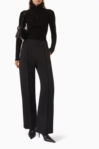 Zipped Mockneck Sweater in Rib-knit