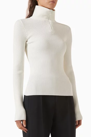 Zipped Mockneck Sweater in Rib-knit