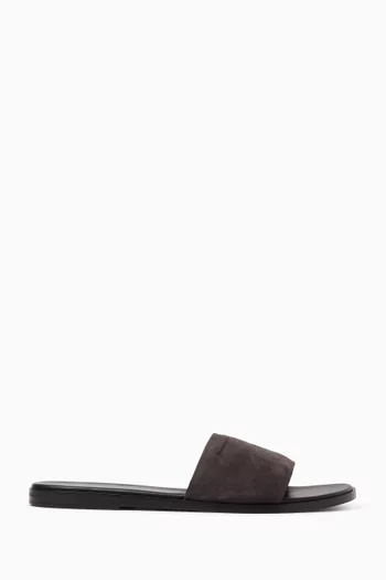 Kai Flat Sandals in Suede
