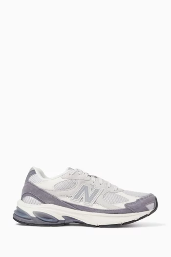 2010 Sneakers in Mesh & Suede