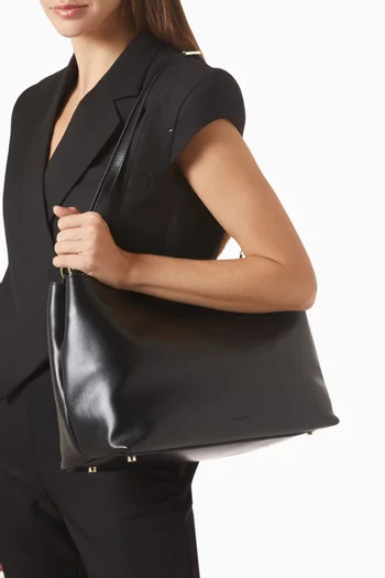 Small Eterno Shoulder Bag in Calf Leather
