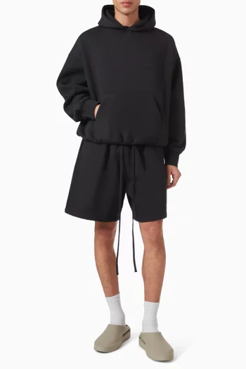 Signature Classic Sweatshorts in Core Fleece