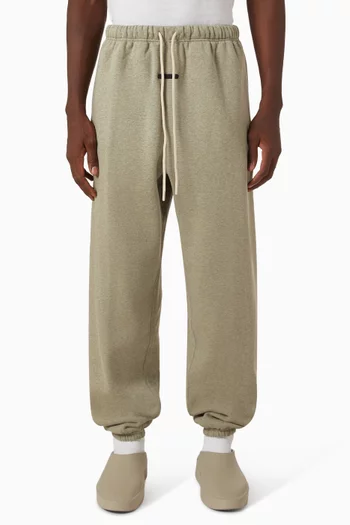 Classic Sweatpants in Core Fleece