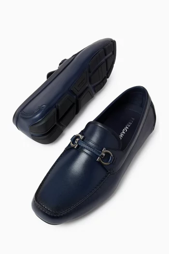 Gancini Ornament Driver Loafers in Leather