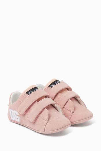 Low-top Sneakers in Suede