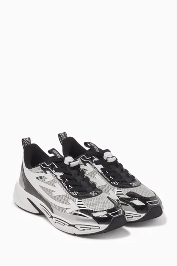 Be Right Back Sneakers in Mesh