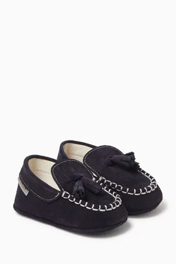 Tasselled Loafers in Suede