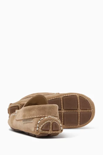 Tasselled Loafers in Suede