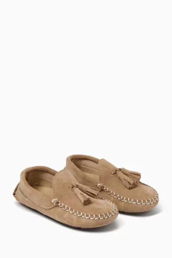 Tasselled Loafers in Suede