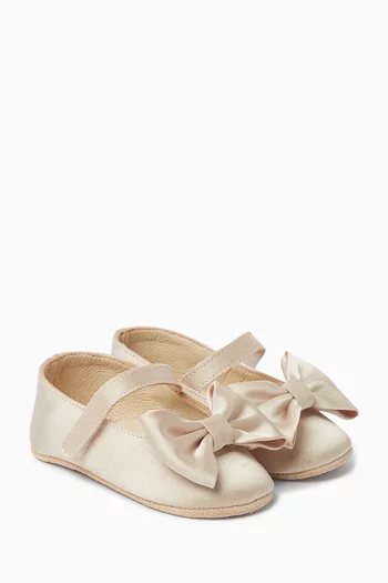 Bow Ballerina Flats in Satin